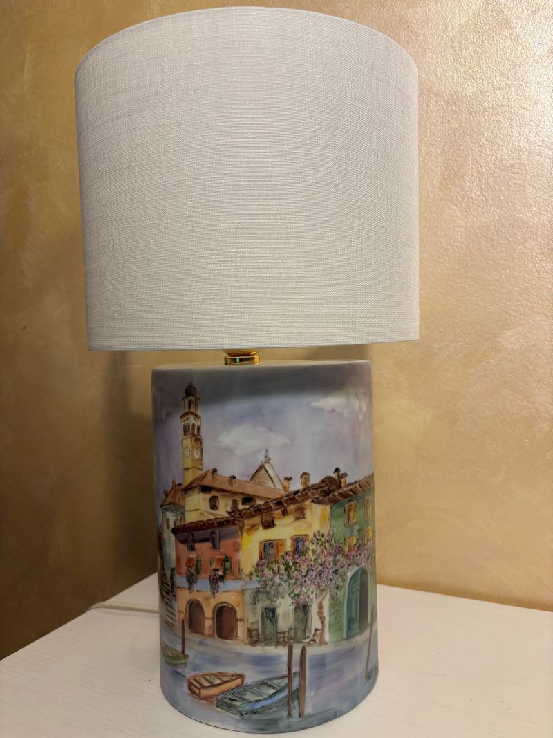 Lampada paesaggio lacustre
