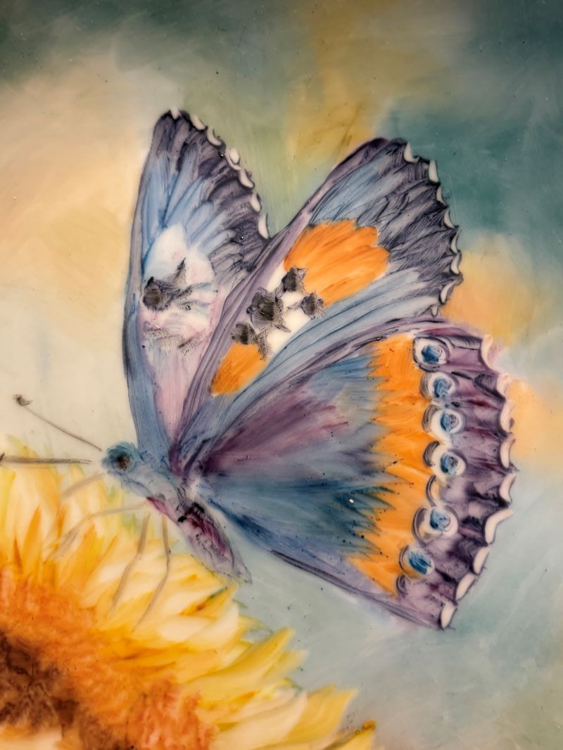 Piattino con farfalla